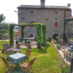 Couette-café Al Merlo Olivo, Rural Istrian House