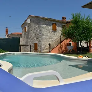 bed-and-breakfast-casa-rustica.pula-hotels.org/
